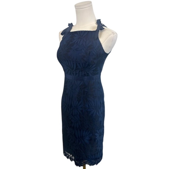 Lilly Pulitzer Lace Dress Navy Blue Sleeveless Bow Straps Fitted Size 0